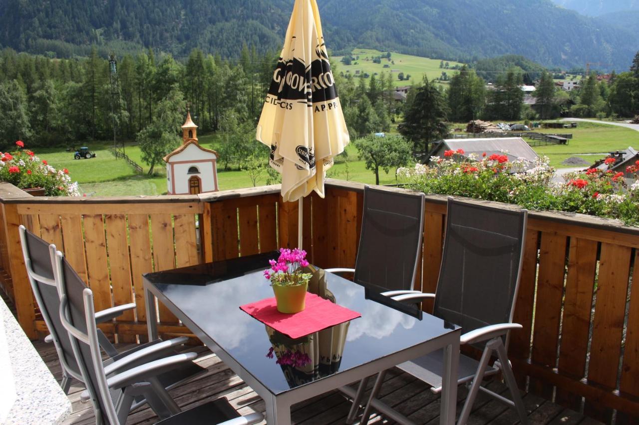 Michelas - Hof Umhausen Buitenkant foto